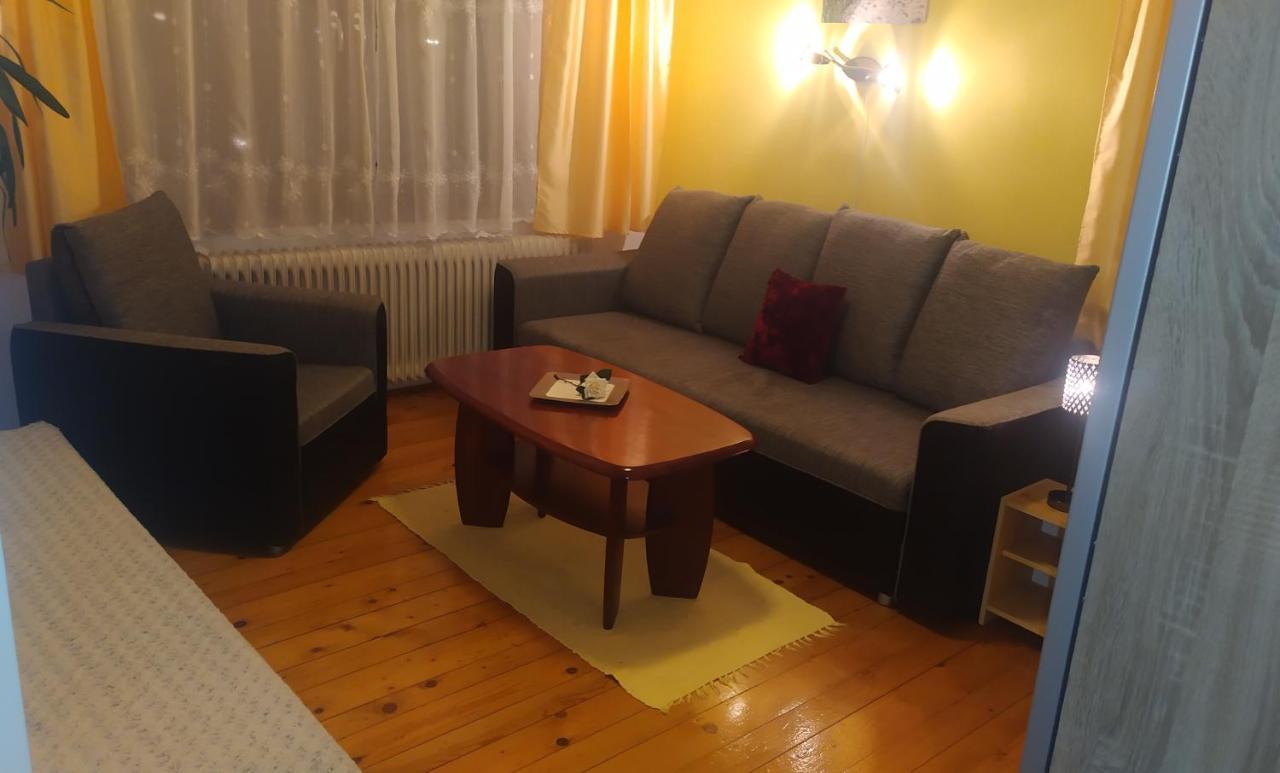 Katka A Martin Samostatny Apartman S Vlastnym Vchodom Liptovský Mikuláš Exterior foto